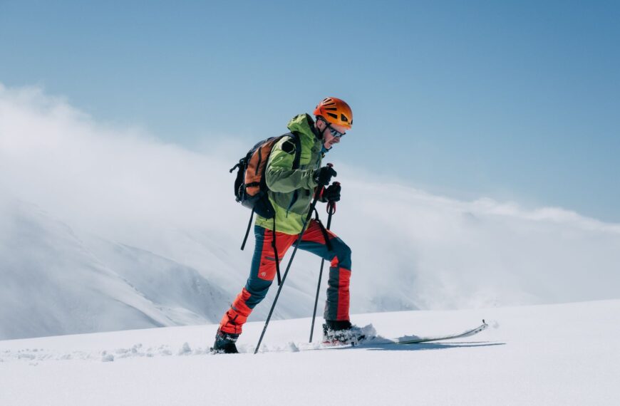 Comment s’initier au ski de randonnée ? guide pour débuter en sécurité