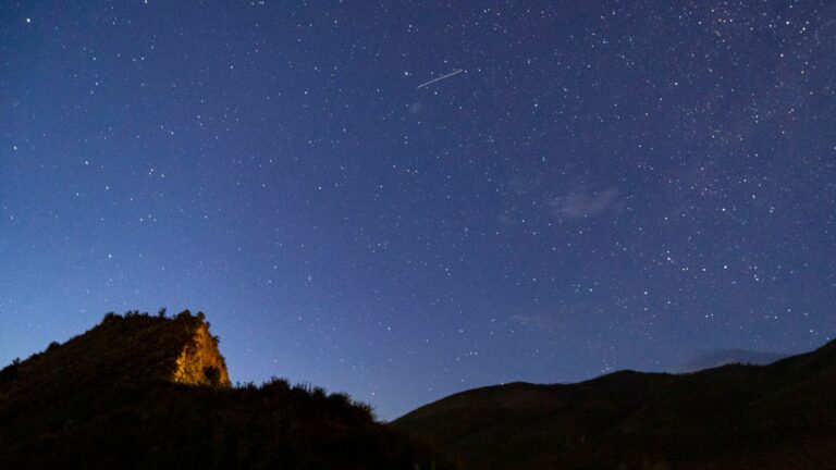 Quelle est la meilleure période pour observer les étoiles filantes dans le ciel ?